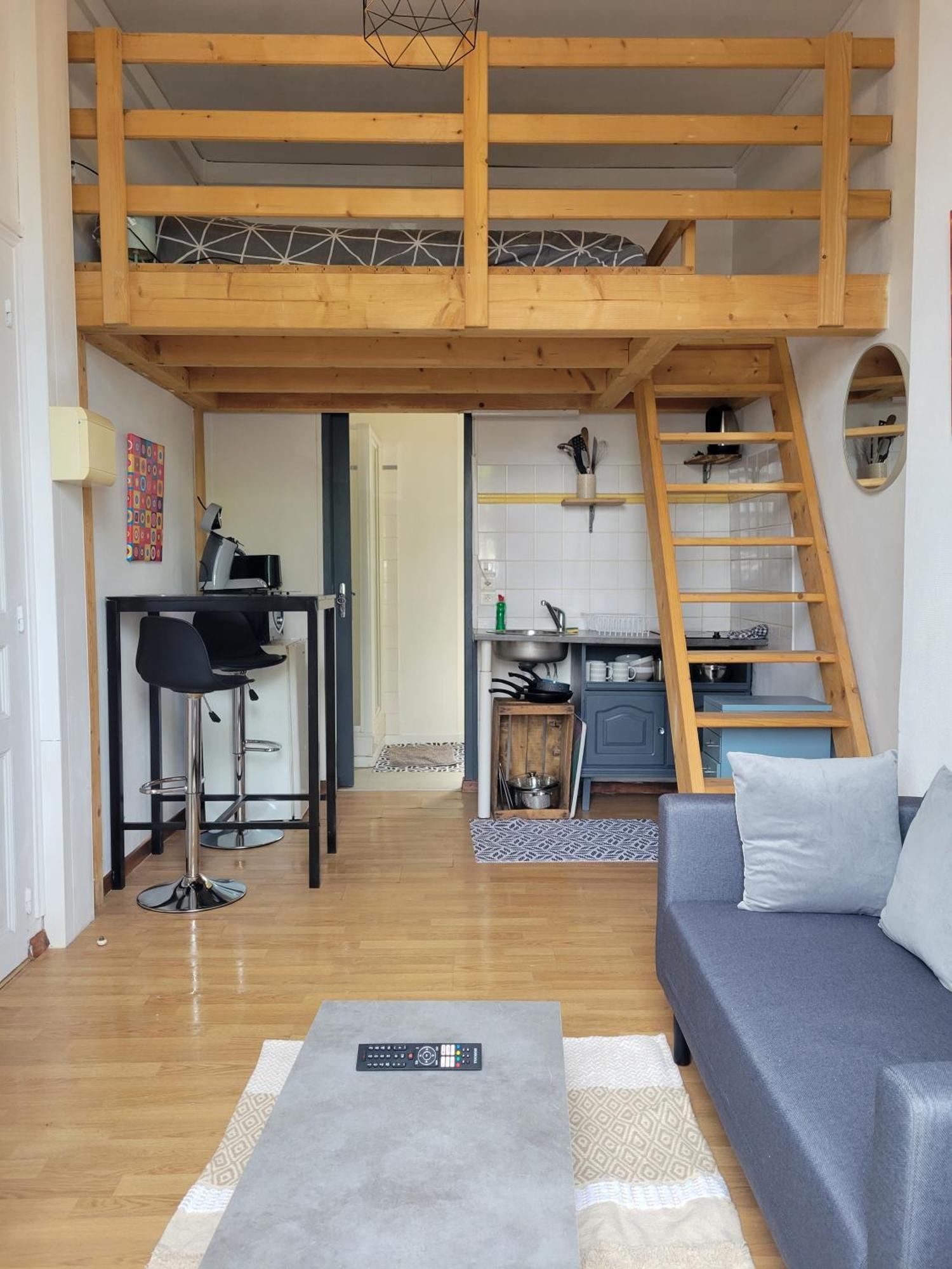 Studio Quai De Loire Hyper Centre Local A Velo 쏘뮤흐 외부 사진